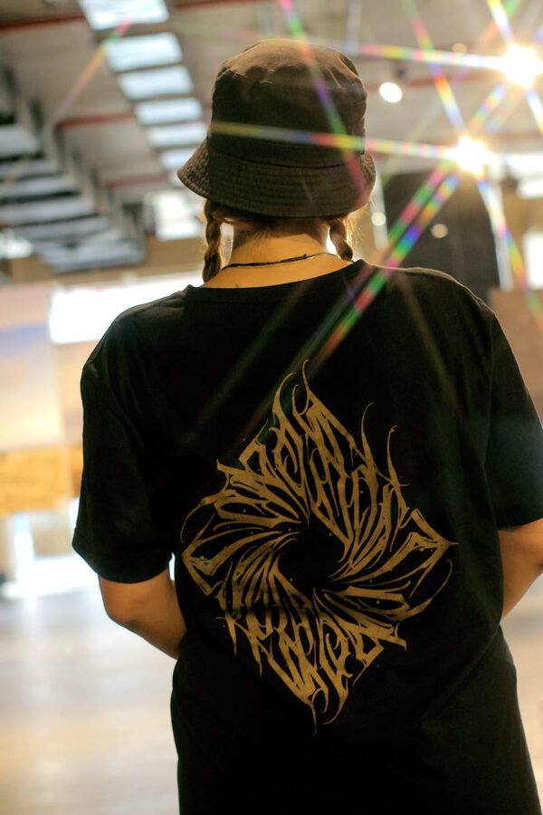 Polera RomboLetters