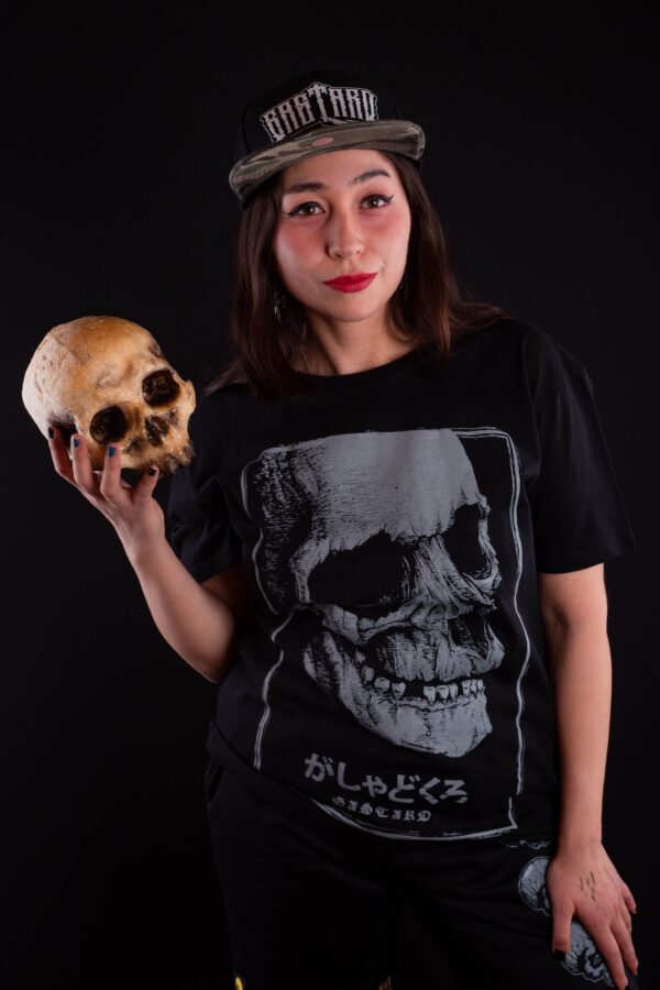 Polera Negra Gashadokuro