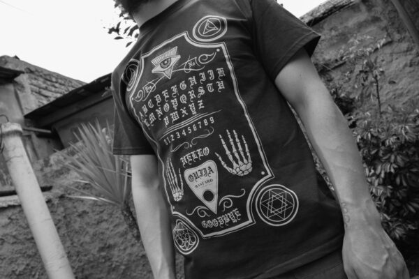 Polera OUIJA